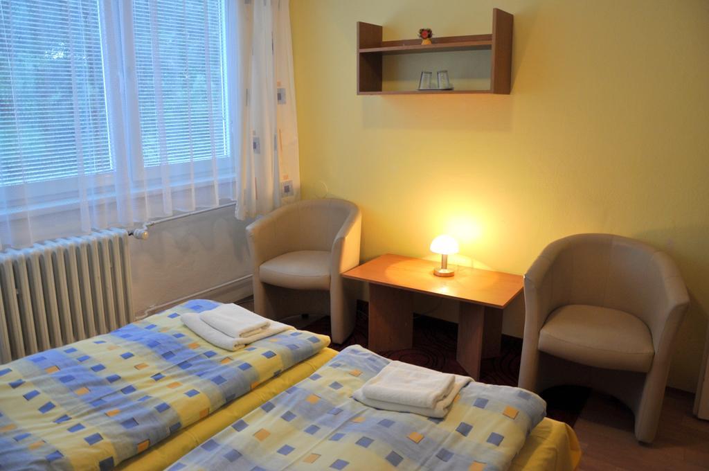Hotel Komarov Брно Экстерьер фото